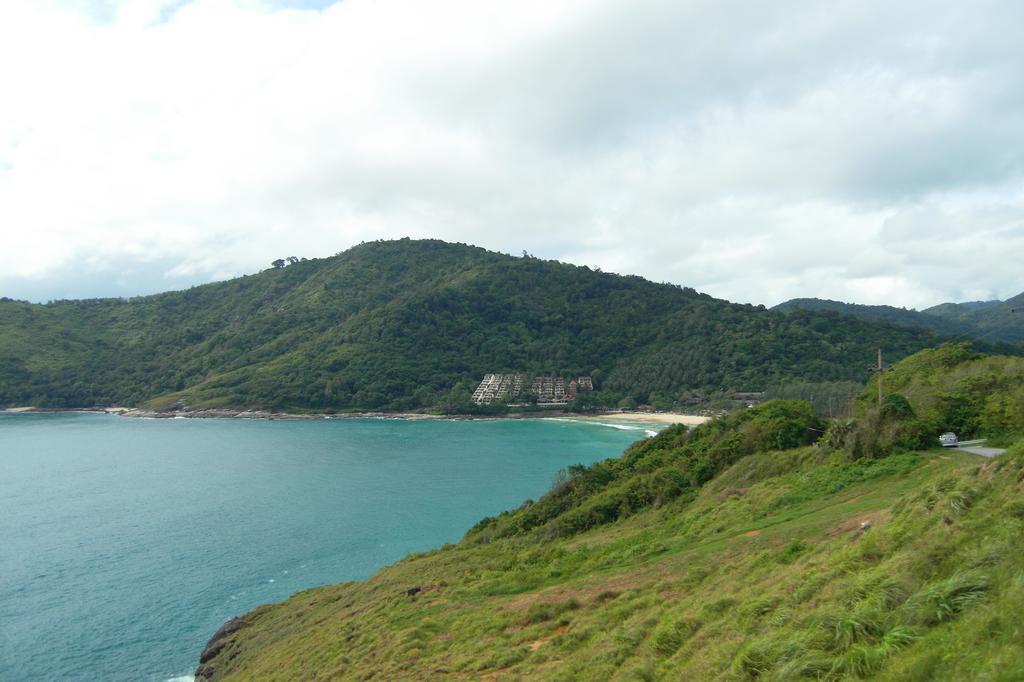 Palm Village Rawai Екстер'єр фото