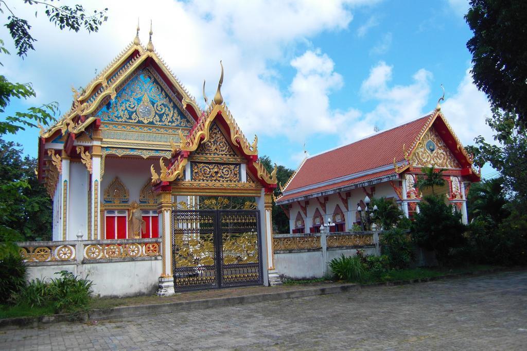 Palm Village Rawai Екстер'єр фото