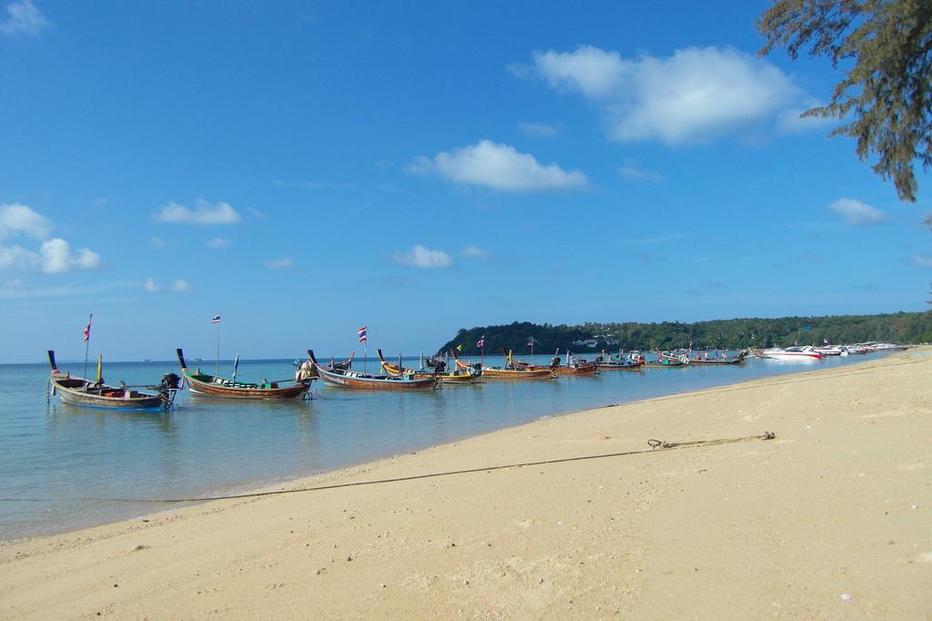 Palm Village Rawai Екстер'єр фото