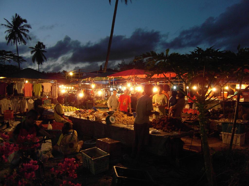 Palm Village Rawai Екстер'єр фото