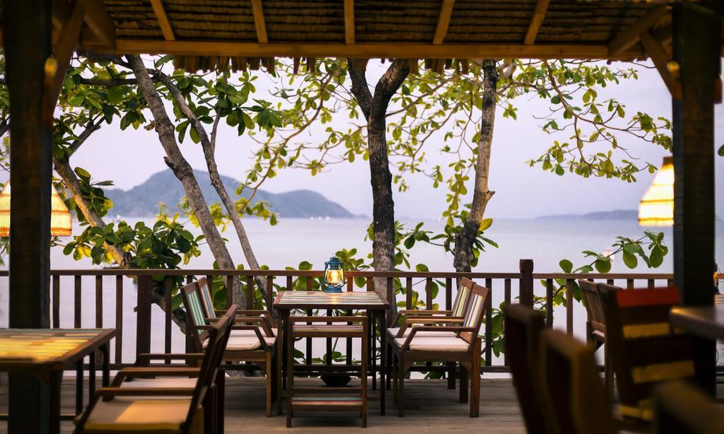 Palm Village Rawai Екстер'єр фото